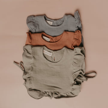 Alex Muslin Bib Set